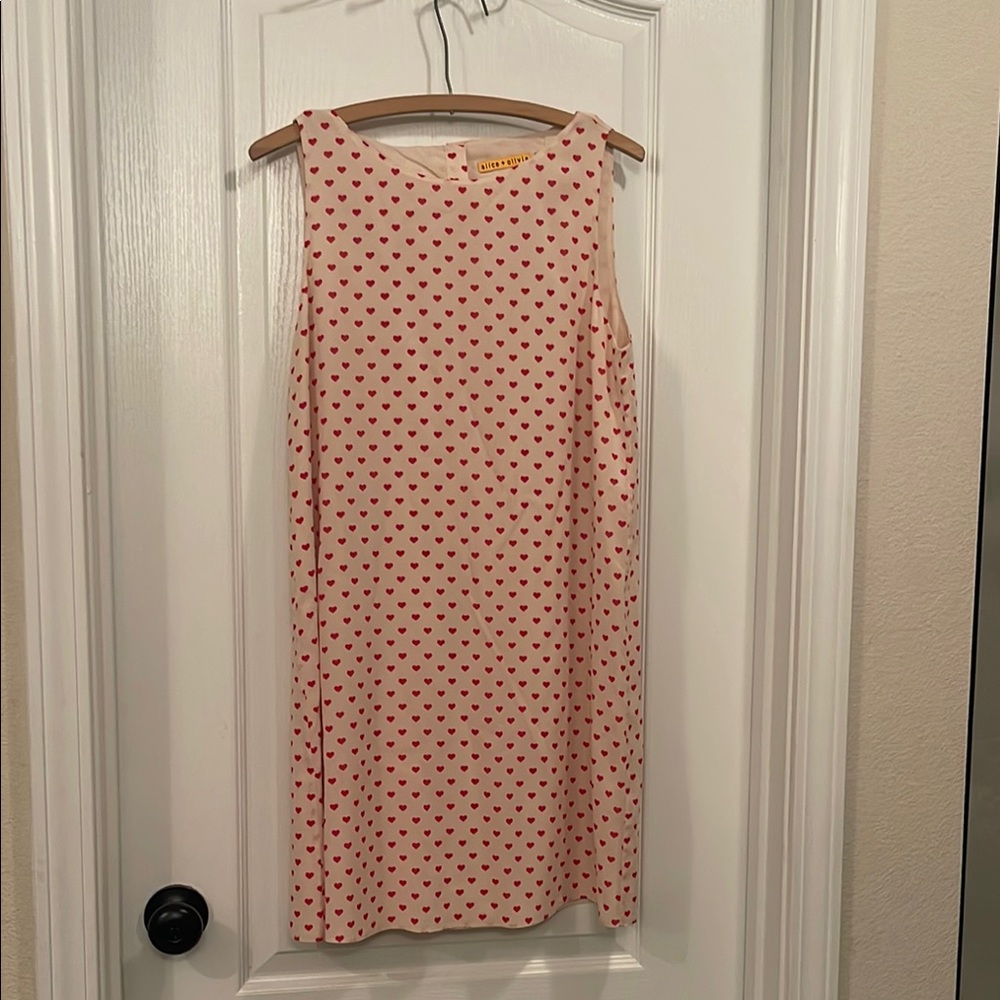 Alice and Olivia Chic Red Heart Patterned Designer Dress